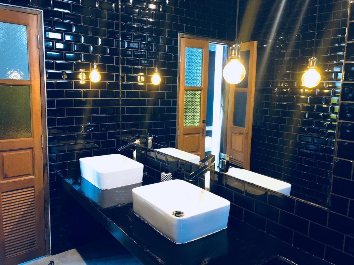 Stylish Pool Villa - 10 Mins Walk To The Beach Ko Lanta Εξωτερικό φωτογραφία