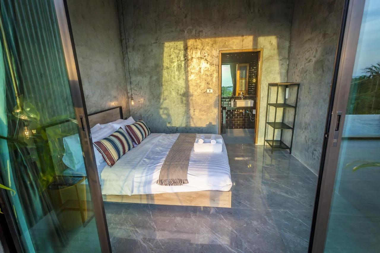 Stylish Pool Villa - 10 Mins Walk To The Beach Ko Lanta Εξωτερικό φωτογραφία